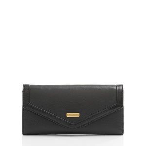 Brahmin Veronica Wallet